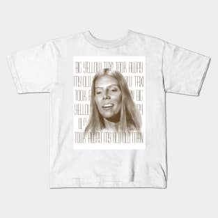 Joni Singing Big Yellow Taxi Kids T-Shirt